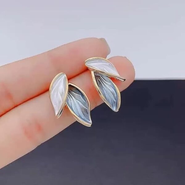 Stylish Earring for Women Girls Hoop Studs - Image 2