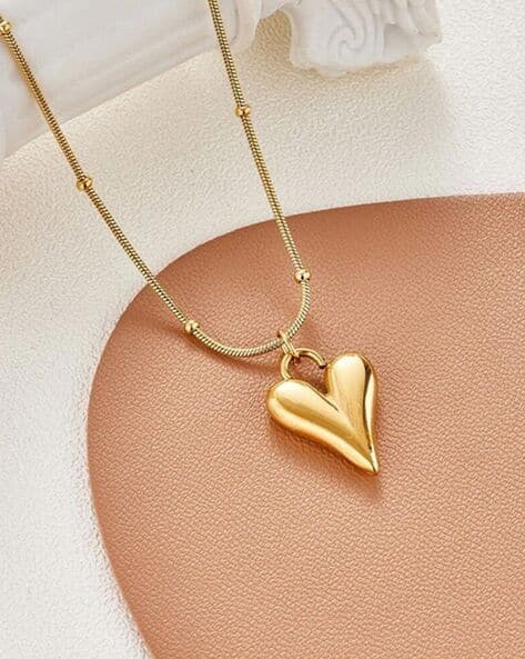 Golden Heart of Grace Pendant Necklace - Image 4