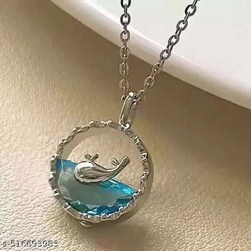 Handcrafted Resin Ocean Fish Pendant – Artistic Beach-Themed Jewelry for Ocean Lovers | - Image 4