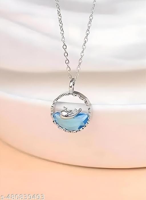 Handcrafted Resin Ocean Fish Pendant – Artistic Beach-Themed Jewelry for Ocean Lovers | - Image 2